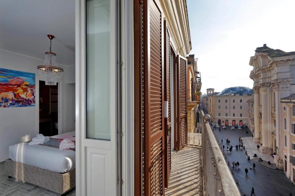 Boutique Suites Della Croce Рим Экстерьер фото