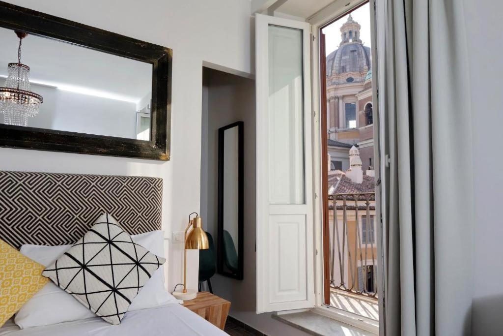 Boutique Suites Della Croce Рим Экстерьер фото